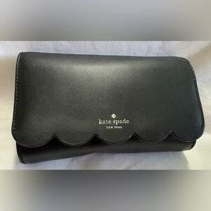 Kate Spade Magnolia Street Addison Crossbody Clutch Black Scalloped Edge